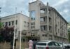 Трима охранители държаха на земята буйстващ клиент на казино в Пловдив, псува и заплашва полицаи