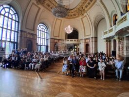 Началникът на РУО в София-град д-р Елеонора Лилова присъства на официалното връчване на германските дипломи в 91-ва Немска езикова гимназия