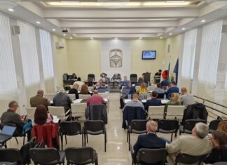 Две средищни училища ще има в Община Лясковец за предстоящата учебна година, решиха общинските съветници