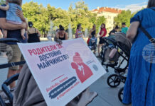 Граждани на Стара Загора подкрепиха националната инициатива под надслов „Майчинството не е милостиня“