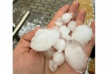 Силна градушка с размерите на яйце удари благоевградско село