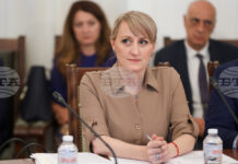 Около 200 сигнала за мазутни замърсявания по Черноморието са постъпили в МОСВ през юни, каза Росица Карамфилова