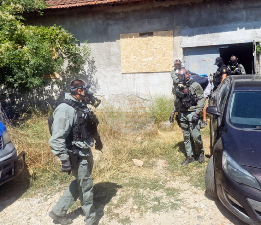 Открити са 300 хил. евро в домовете на задържаните при акцията в лаборатория за производство на фентанил в София, съобщиха от ГДБОП