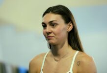 Габриела Георгиева е на полуфинал на 200 метра гръб в Париж