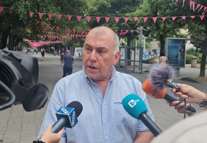 Hr.Uzunov