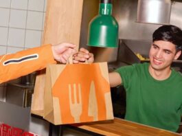 Takeaway напуска България, остават три други платформи за доставка на храна