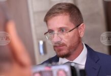 Да се намали ДДС за горивата с цел подпомагане на гражданите, предлага Димо Дренчев от „Възраждане“