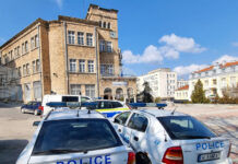 Полицаи задържаха в каолиновското село Средковец 33-годишен мъж, управлявал нерегистриран товарен мотопед с над 1,5 промила алкохол