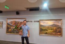 Изложбата живопис „С България в сърцето“ на Наньо Нанев беше открита в старозагорската опера