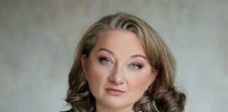 ДЕНИЦА САЧЕВА: ЧЕСТИТ ДЕН НА ДОБРИЧ!