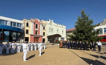 Балчик отбеляза днес 86 години от завръщането си в пределите на България.