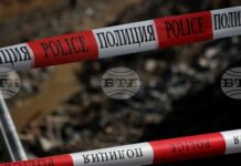 Мъж в безпомощно състояние е открит в асансьор на метростанция „Жолио-Кюри“