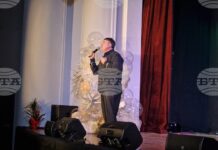 Певецът Веселин Маринов ще гостува в Петрич с концерта „Ти си любовта“