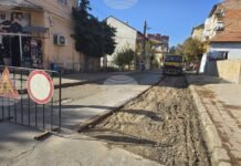 Започна реконструкцията на водопроводната и канализационната мрежа по 11 улици в центъра на Петрич