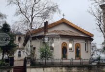 Църковното настоятелство при 150-годишния храм „Св. Николай Чудотворец“ в Русе призова миряните да подкрепят ремонта на храма