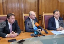 Четири наболели за Велико Търново проблема постави кметът Даниел Панов пред премиера Румен Радев и регионалният министър Иван Шишков