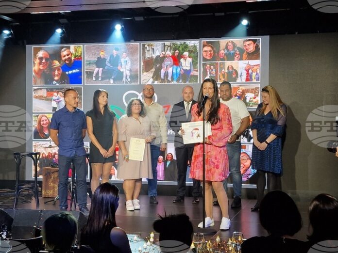 353.jpg