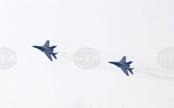 Дежурни изтребители МиГ-29 са задействани във връзка със сигнал за заплаха от бомба на борда на самолет от Тел Авив за Виена