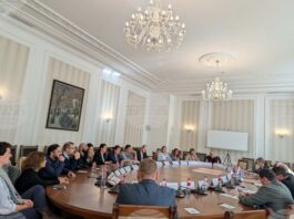 ЦИК се срещна с международни наблюдатели от повече от 14 държави