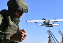 Руските въоръжени сили са ударили кораб, превозващ военни товари до пристанището на Одеса.