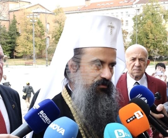 Почитта към светиите ни прави съпричастни на тяхната благодат и ни призовава към единство, каза патриарх Даниил пред журналисти