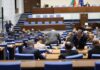 И при втория опит за регистрация в пленарната зала нямаше кворум, извънредното заседание не се проведе