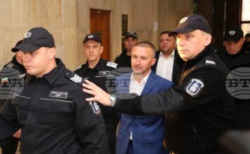 Апелативният съд в Бургас ще разглежда жалбите на кметовете на Сунгурларе и Белица срещу ареста им