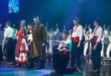 България днес има нужда от нас и ние имаме нужда от нея, за да я съхраним за нашите деца, каза народният певец Илия Луков
