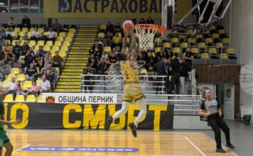 Миньор 2015 Перник с трета поредна победа, записа успех като домакин срещу Берое Стара Загора