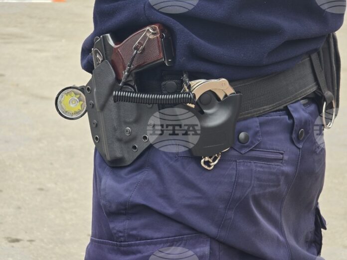 police01.jpg