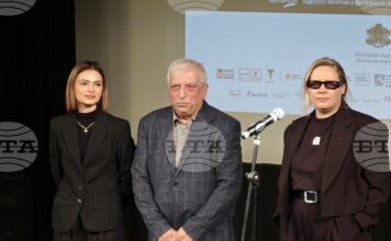 Филмът „Остайница“ по едноименния роман на Рене Карабаш бе представен премиерно в столичното кино „Люмиер“